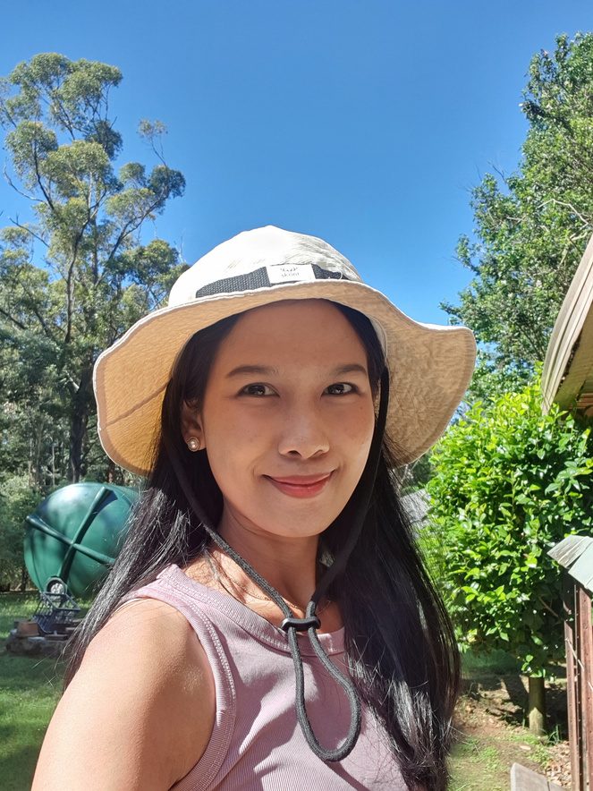 Gita, founder of Gitgit Studio